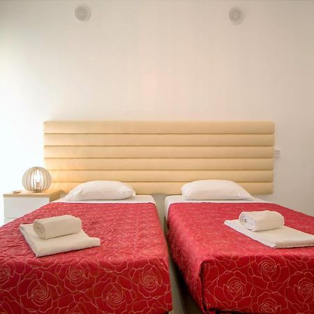 Olhos De Agua Apartment Albufeira II Eksteriør billede