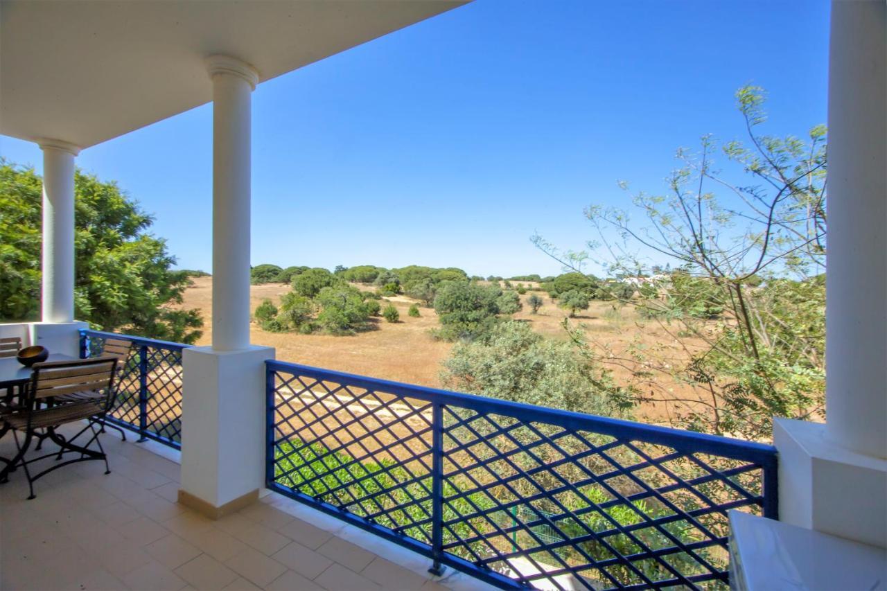 Olhos De Agua Apartment Albufeira II Eksteriør billede