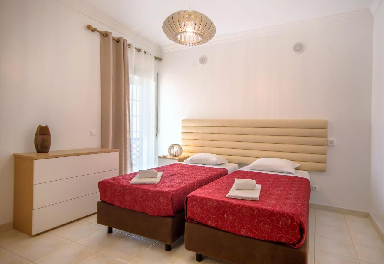 Olhos De Agua Apartment Albufeira II Eksteriør billede