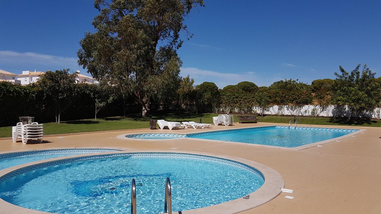 Olhos De Agua Apartment Albufeira II Eksteriør billede